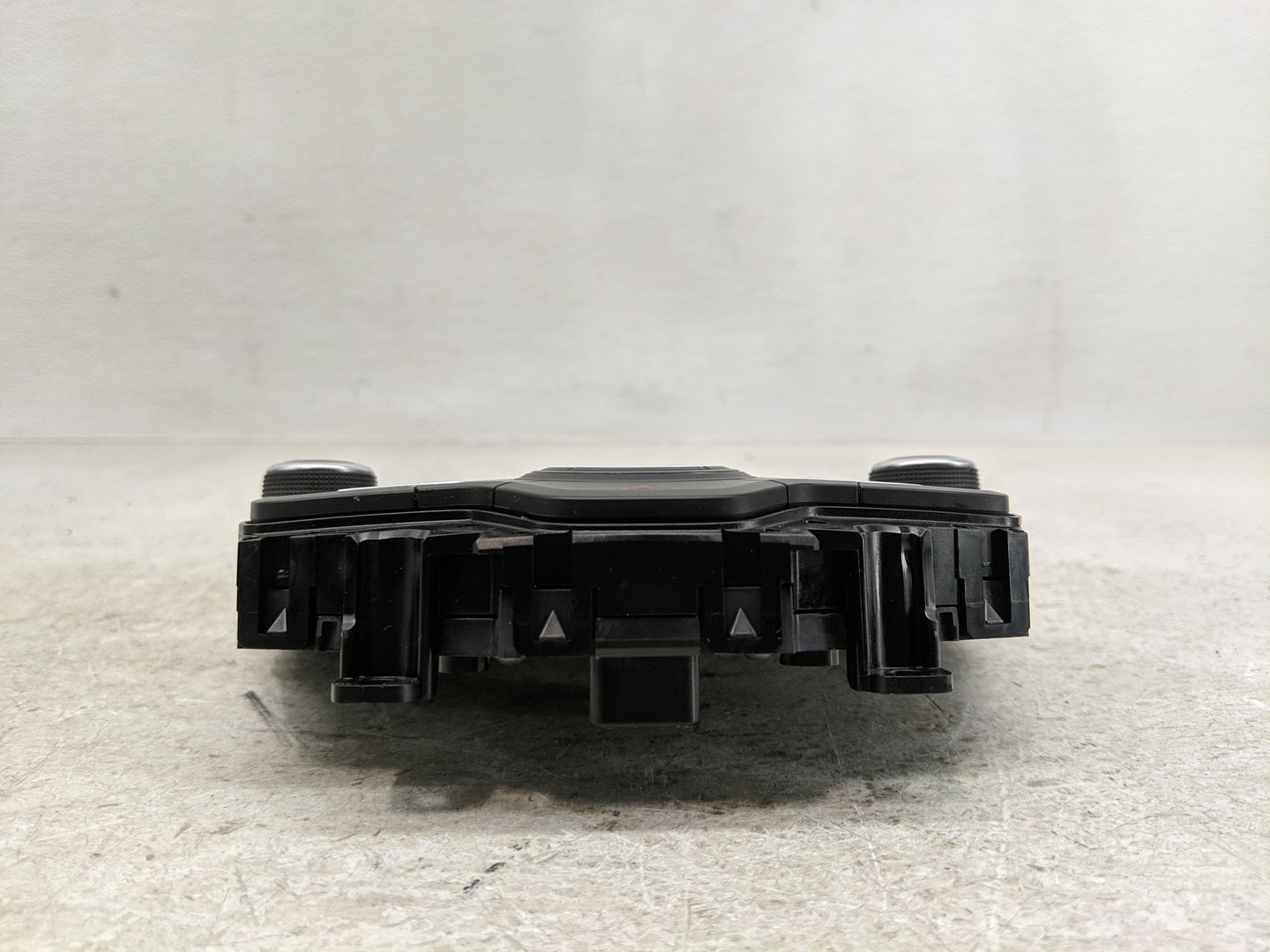 2015-2018 Ford Focus Radio Control Panel - Oemusedautoparts1.com