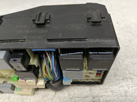 2017-2018 Ford Focus Fusebox Fuse Box Panel Relay Module P/N:GJ7T-14A076-BA 19648 000 001, 21090 000 001 Fits Fits 2017 2018