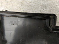 2017-2018 Ford Focus Fusebox Fuse Box Panel Relay Module P/N:GJ7T-14A076-BA 19648 000 001, 21090 000 001 Fits Fits 2017 2018