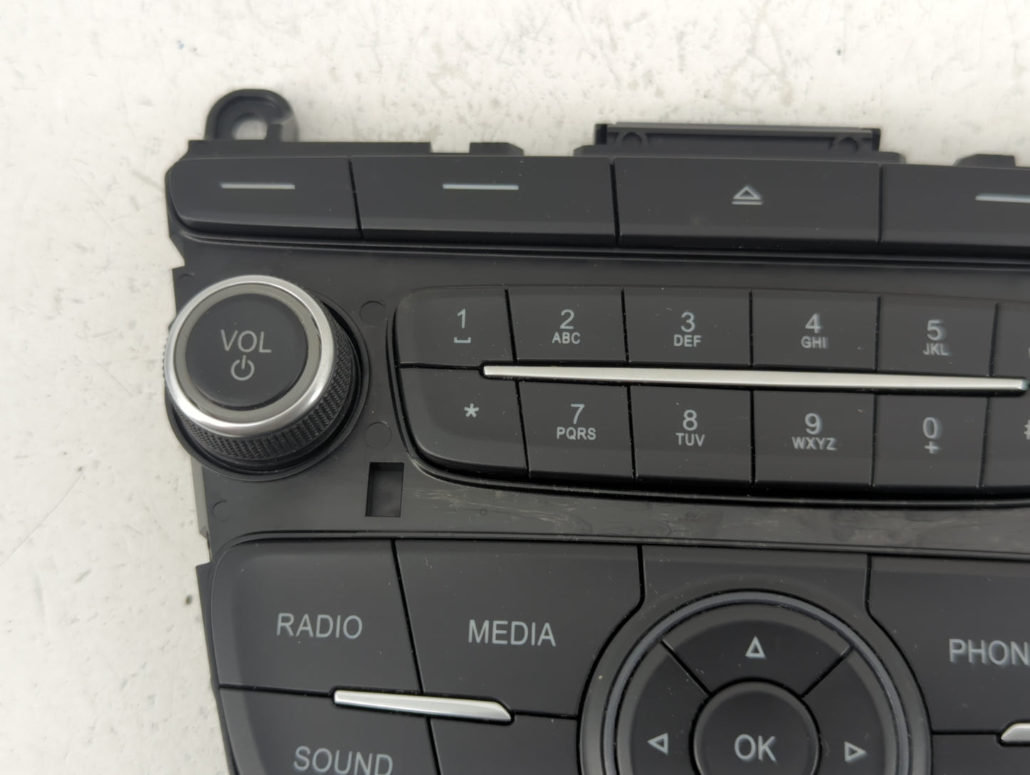 2015-2018 Ford Focus Radio AM FM Cd Player Receiver Replacement P/N:F1ET18K811LD Fits Fits 2015 2016 2017 2018 2019 OEM Used