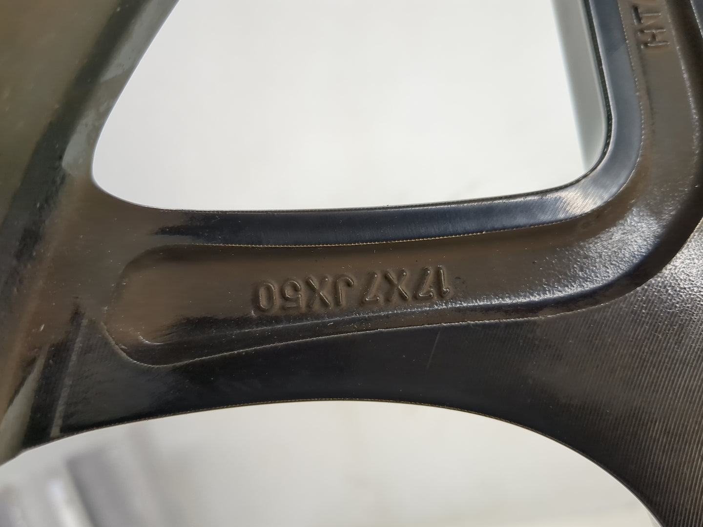 2015-2018 Ford Focus Oem Wheel Rim - Oemusedautoparts1.com