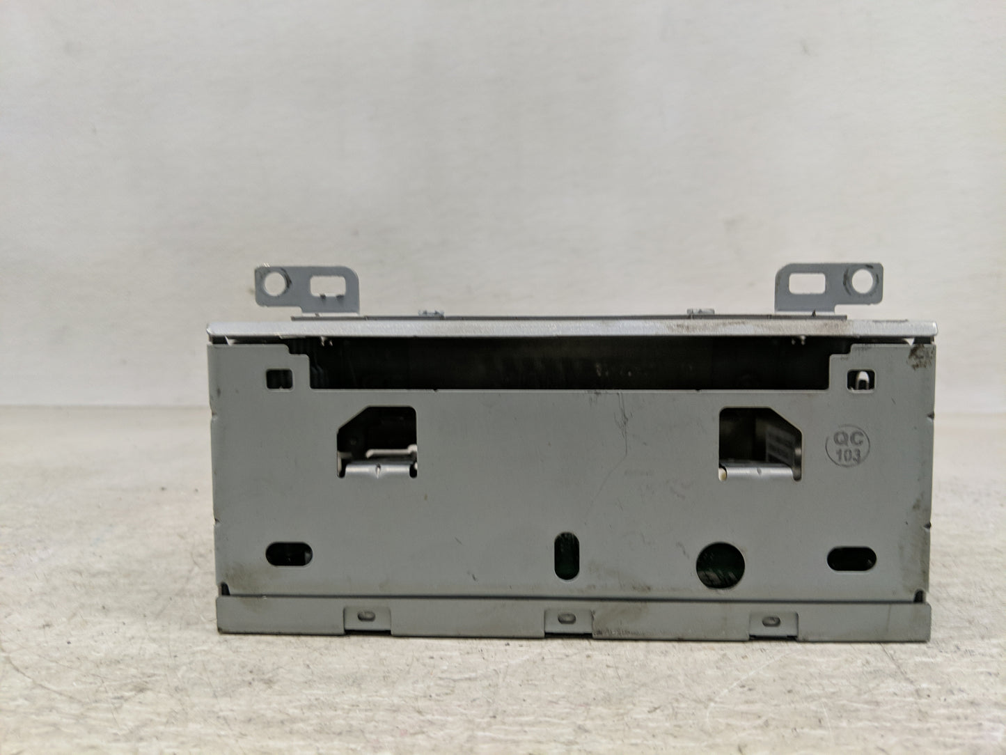 2017-2018 Ford Focus Radio AM FM Cd Player Receiver Replacement P/N:JM5T-18D818-BA FM5T-19C107-JH Fits Fits 2017 2018 OEM Us