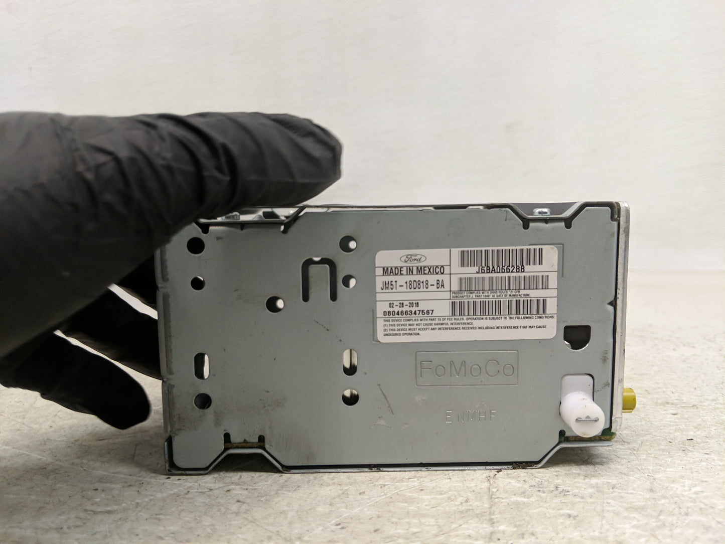 2017-2018 Ford Focus Radio AM FM Cd Player Receiver Replacement P/N:JM5T-18D818-BA FM5T-19C107-JH Fits Fits 2017 2018 OEM Us