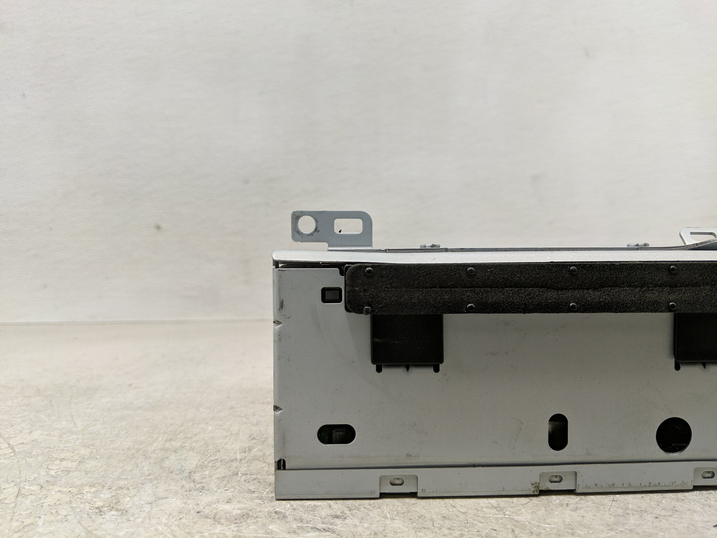 2016-2018 Ford Focus Radio AM FM Cd Player Receiver Replacement P/N:FM5T-19C107-KG Fits Fits 2016 2017 2018 OEM Used Auto Pa