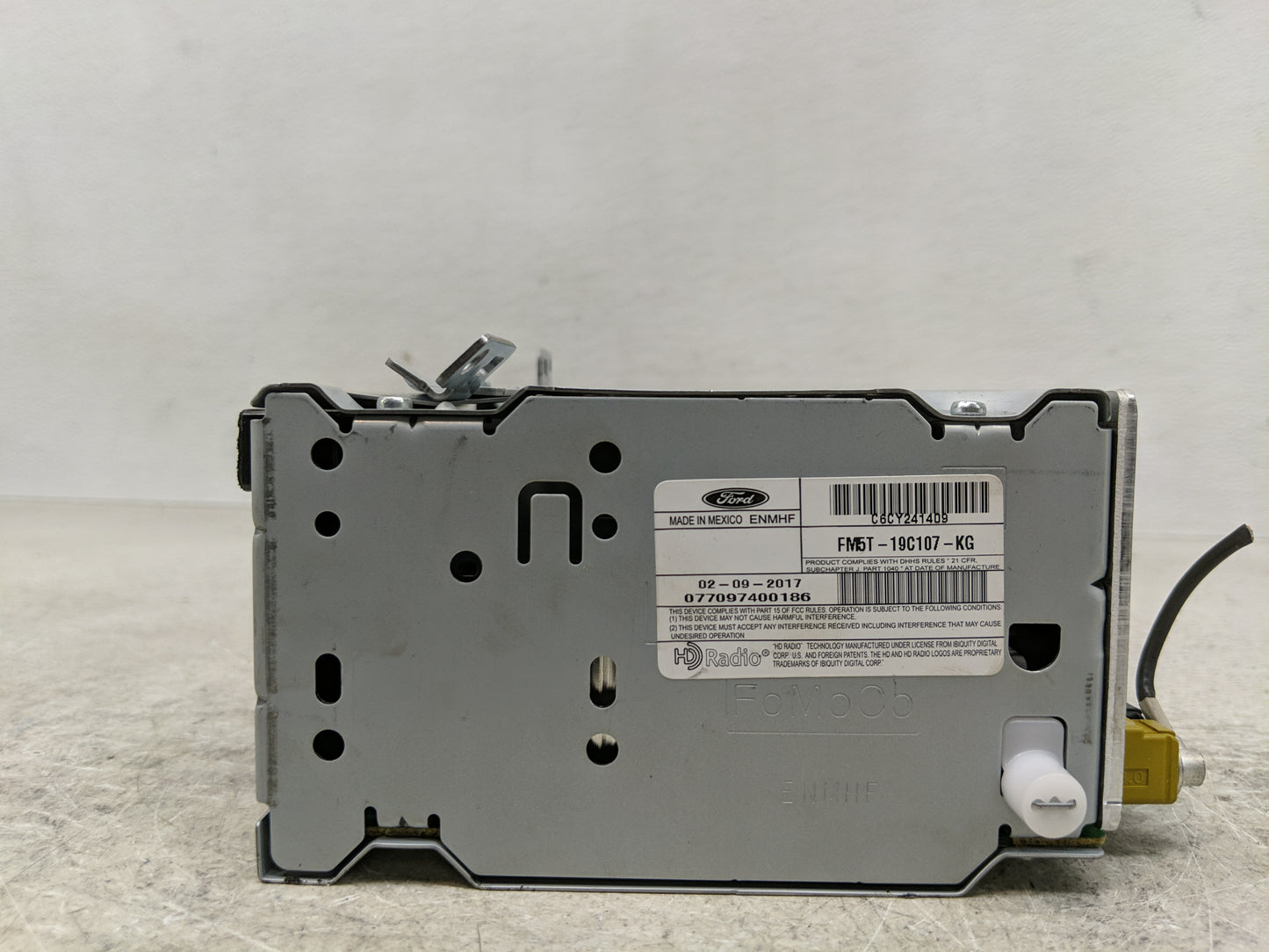 2016-2018 Ford Focus Radio AM FM Cd Player Receiver Replacement P/N:FM5T-19C107-KG Fits Fits 2016 2017 2018 OEM Used Auto Pa