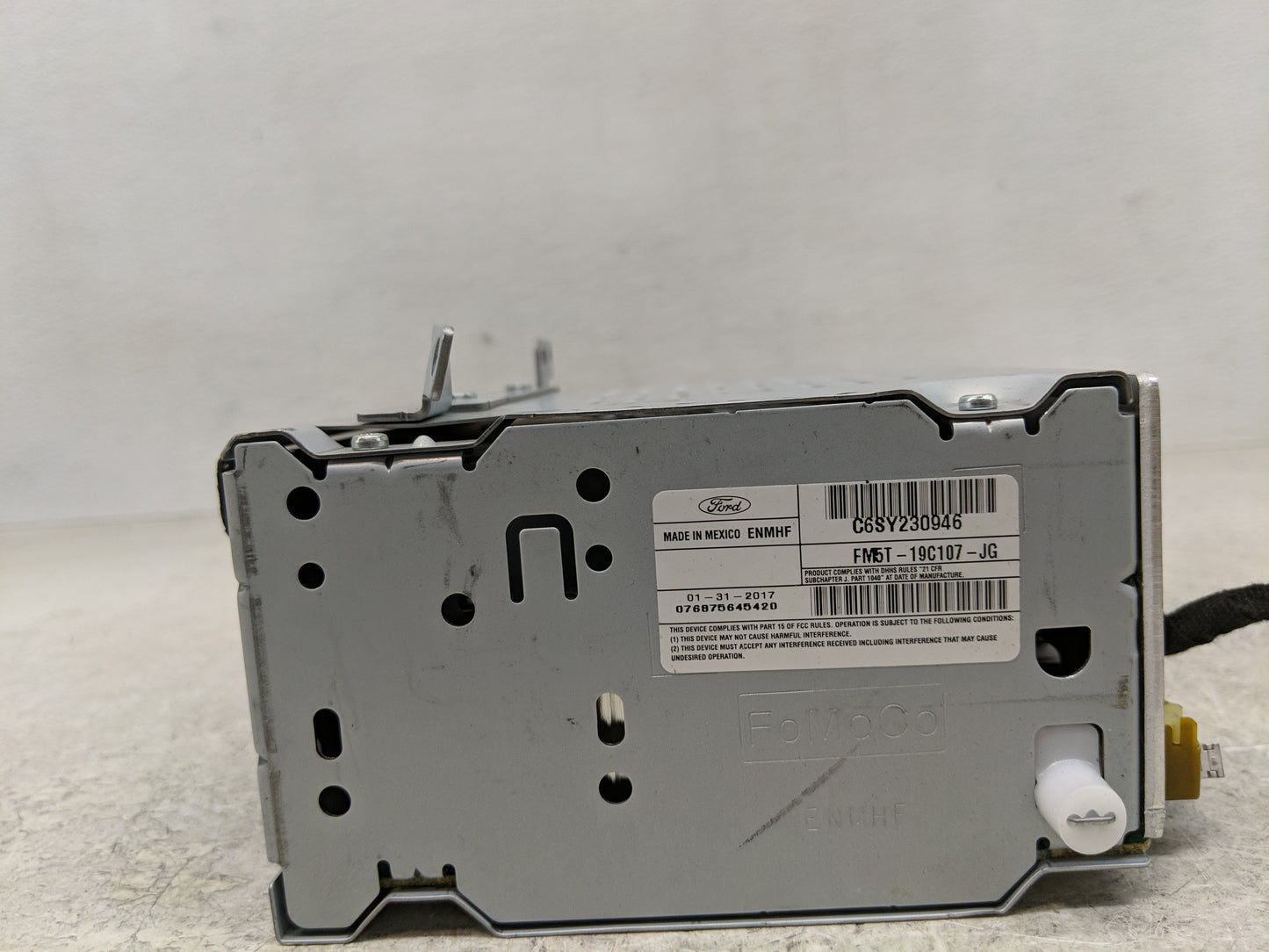 2017-2018 Ford Focus Radio AM FM Cd Player Receiver Replacement P/N:FM5T-19C107-JG FM5T-19C107-JH Fits Fits 2017 2018 OEM Us