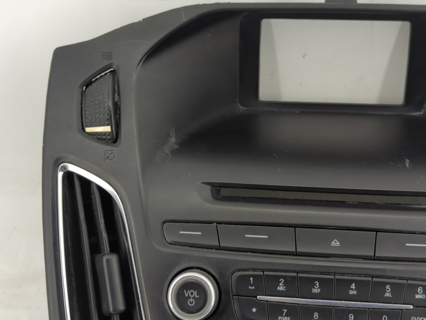 2015-2018 Ford Focus Radio AM FM Cd Player Receiver Replacement P/N:F1EZ18C858KD Fits Fits 2015 2016 2017 2018 2019 OEM Used