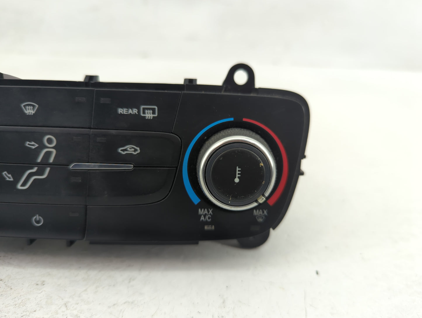 2015-2018 Ford Focus Climate Control Module Temperature AC/Heater Replacement P/N:F1ET-19980-JJ Fits Fits 2015 2016 2017 201