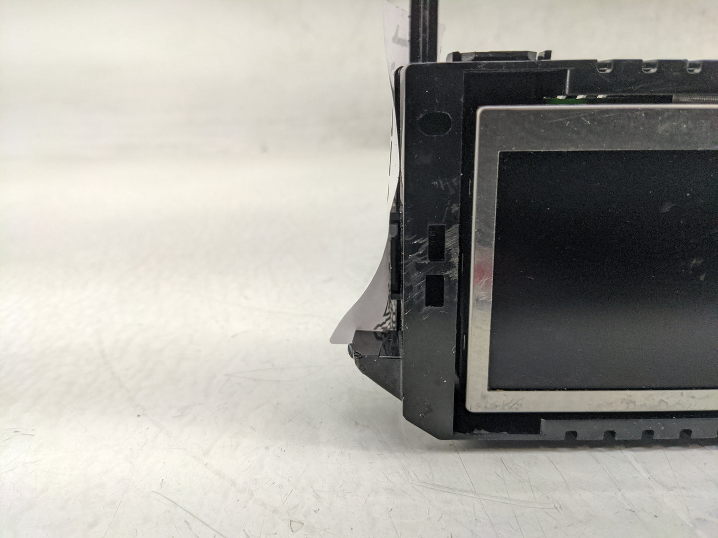 2015-2018 Ford Focus Information Display Screen - Oemusedautoparts1.com