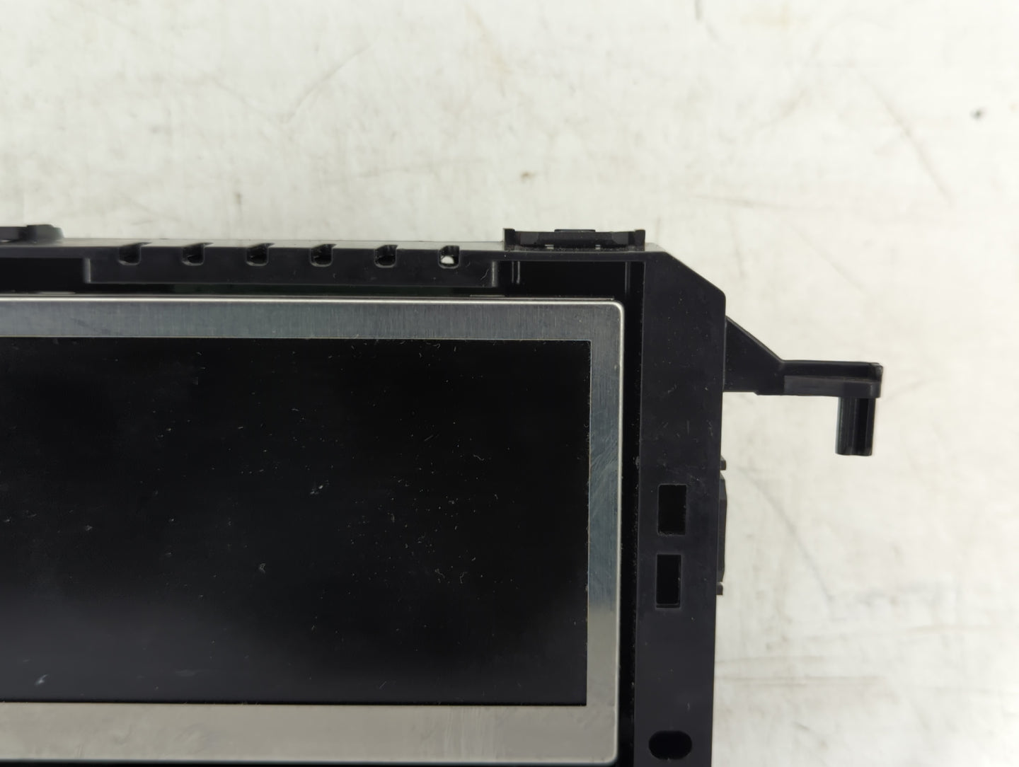 2015-2018 Ford Focus Information Display Screen - Oemusedautoparts1.com