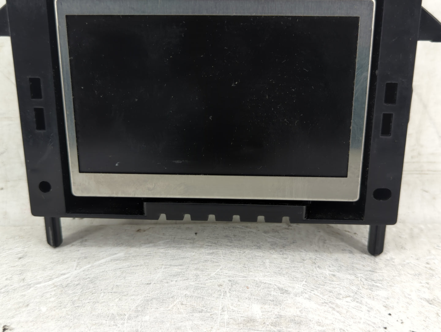 2015-2018 Ford Focus Information Display Screen - Oemusedautoparts1.com