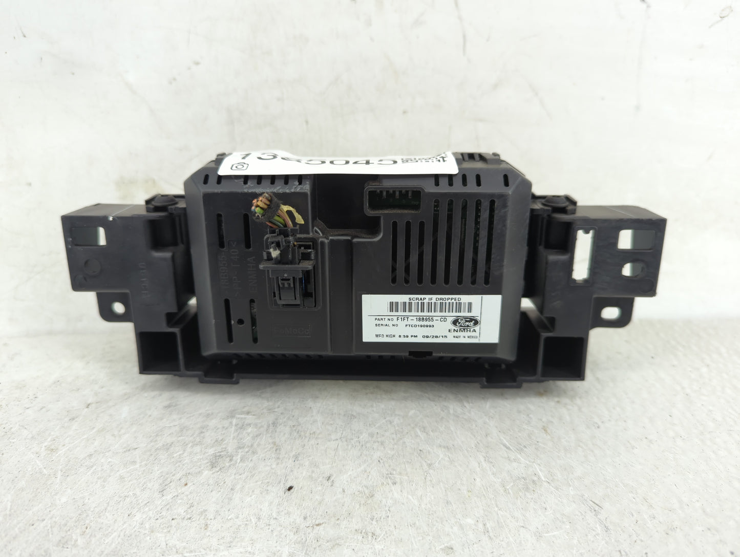 2015-2018 Ford Focus Information Display Screen - Oemusedautoparts1.com