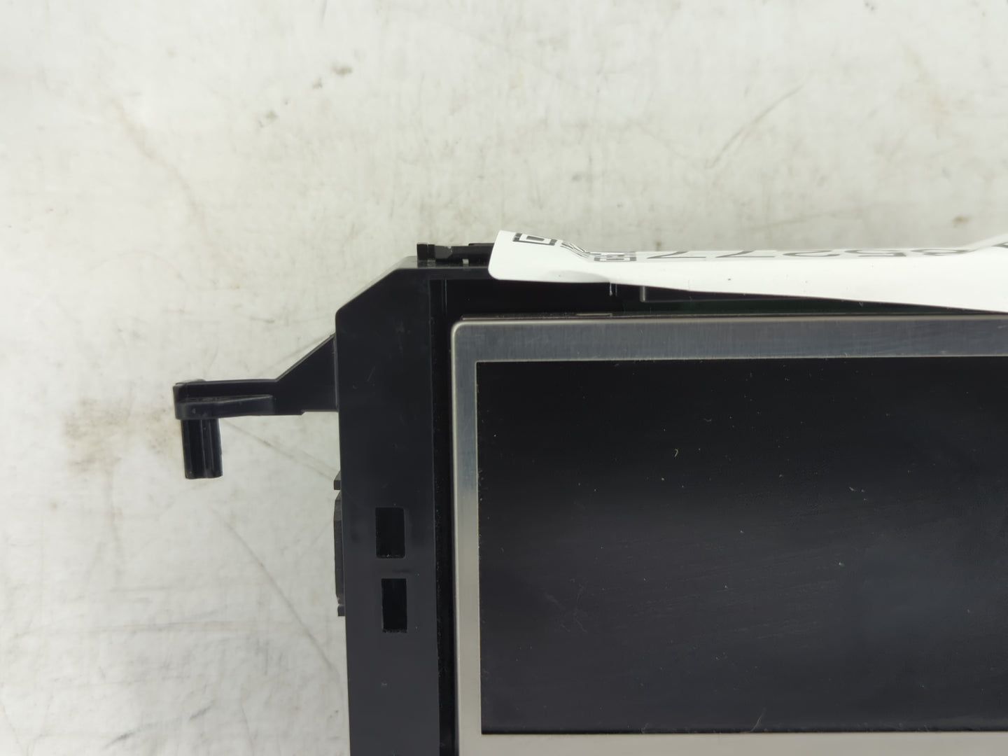 2015-2018 Ford Focus Information Display Screen - Oemusedautoparts1.com