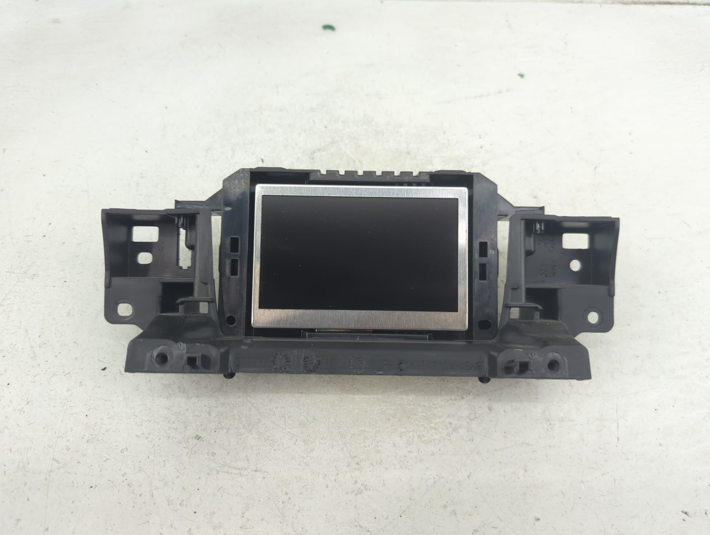 2015-2018 Ford Focus Information Display Screen - Oemusedautoparts1.com