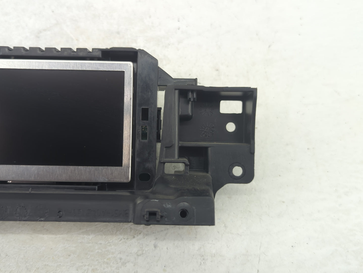 2015-2018 Ford Focus Information Display Screen - Oemusedautoparts1.com