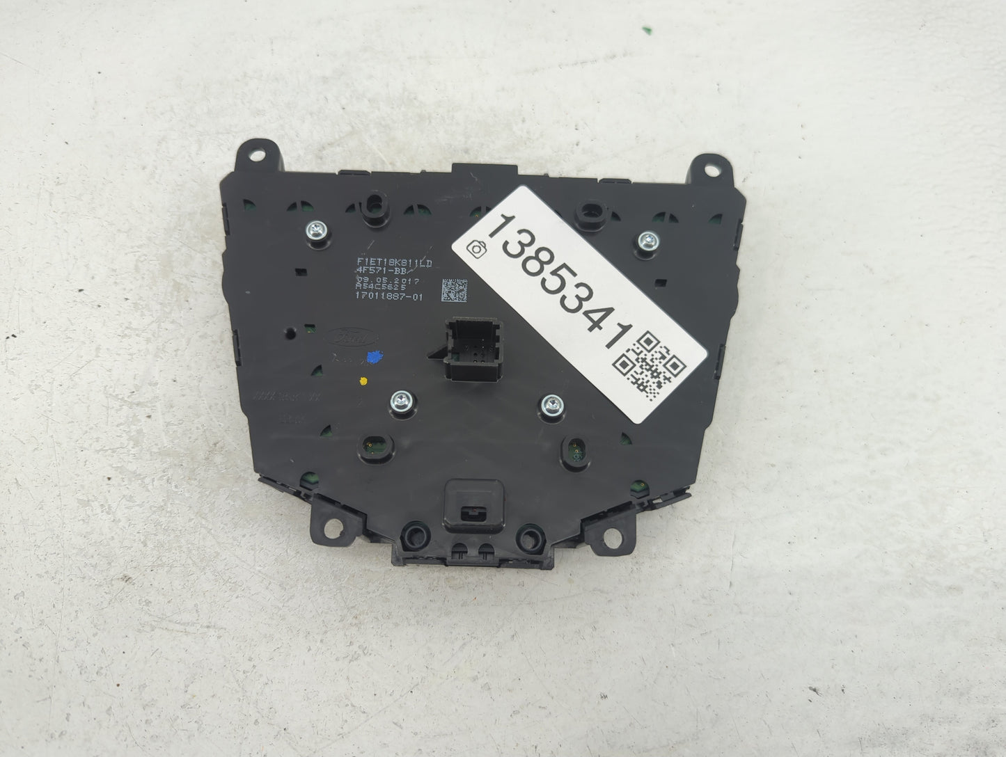 2015-2018 Ford Focus Radio Control Panel - Oemusedautoparts1.com
