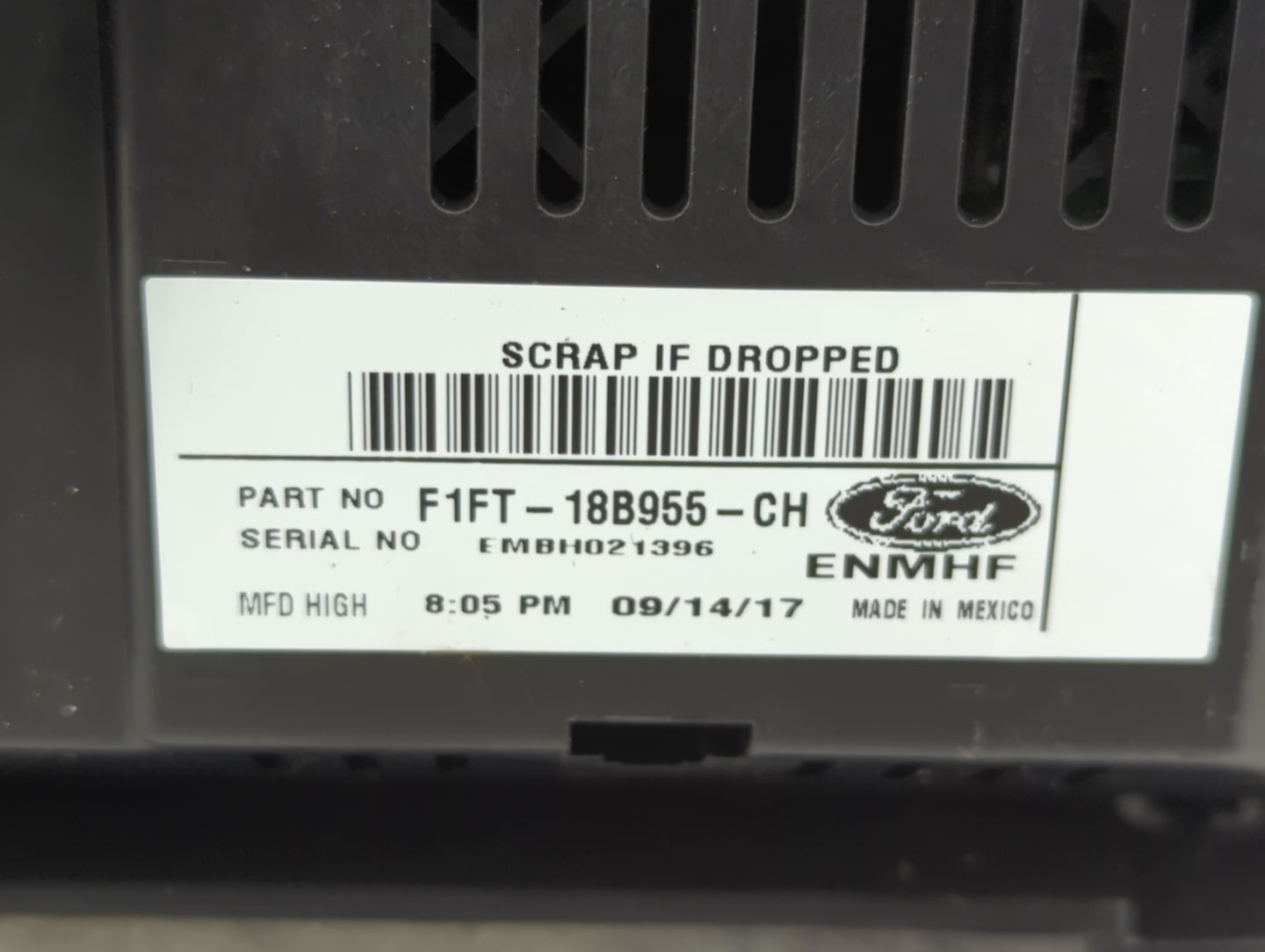 2015-2018 Ford Focus Information Display Screen - Oemusedautoparts1.com