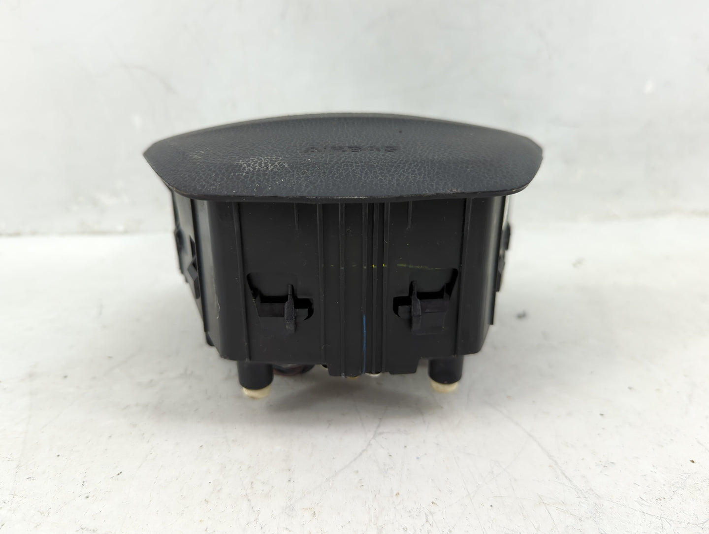 2014-2018 Ford Focus Air Bag Driver Left Steering Wheel Mounted P/N:F1EB A043B13 Fits Fits 2014 2015 2016 2017 2018 OEM Used