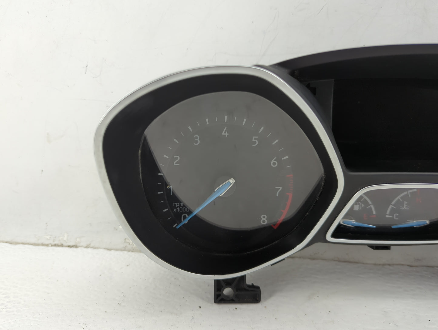 2017-2018 Ford Focus Instrument Cluster Speedometer Gauges P/N:F1ET-10849-CTN Fits Fits 2017 2018 OEM Used Auto Parts - Oemu