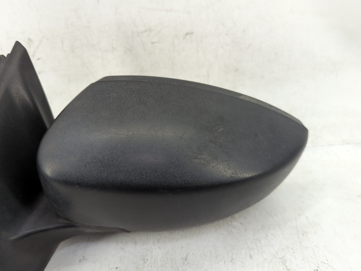 2015-2018 Ford Focus Passenger Side View Mirror - Right Door Mirror OEM Used - Oemusedautoparts1.com
