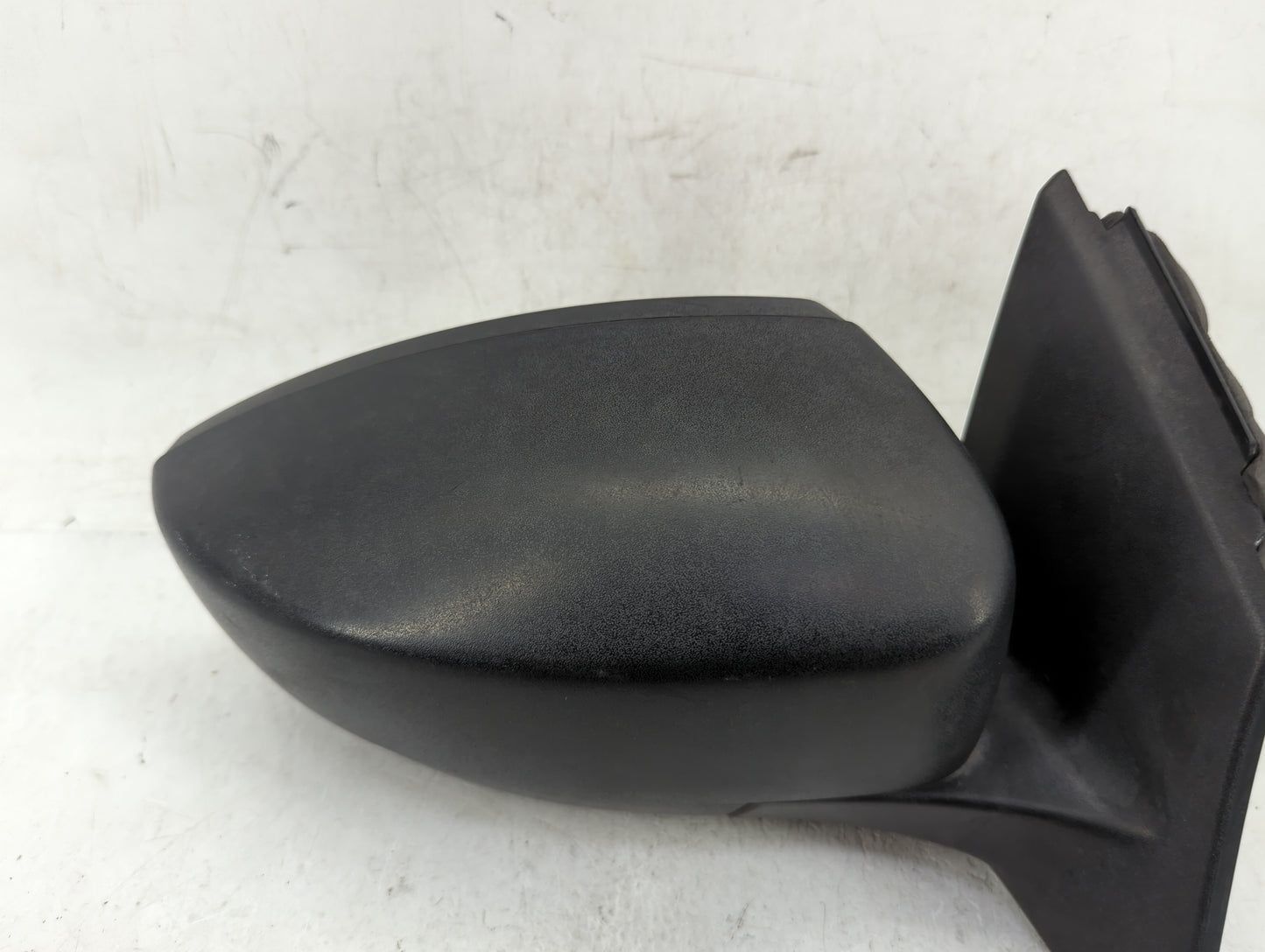 2015-2018 Ford Focus Passenger Side View Mirror - Right Door Mirror OEM Used - Oemusedautoparts1.com