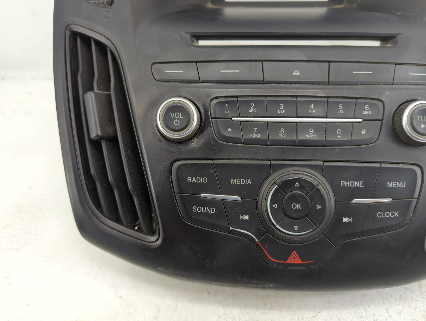 2015-2018 Ford Focus Radio Control Panel - Oemusedautoparts1.com