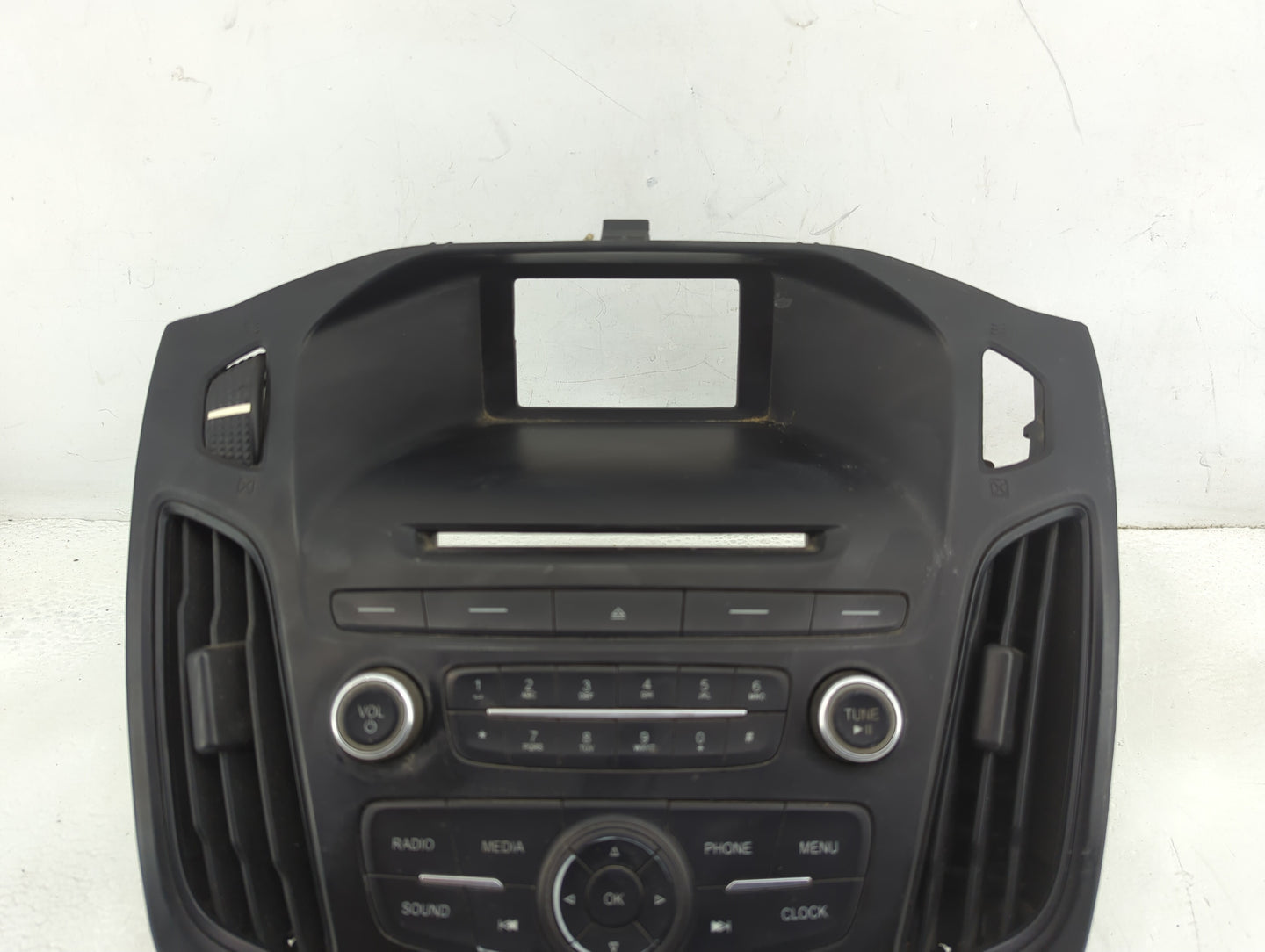 2015-2018 Ford Focus Radio Control Panel - Oemusedautoparts1.com