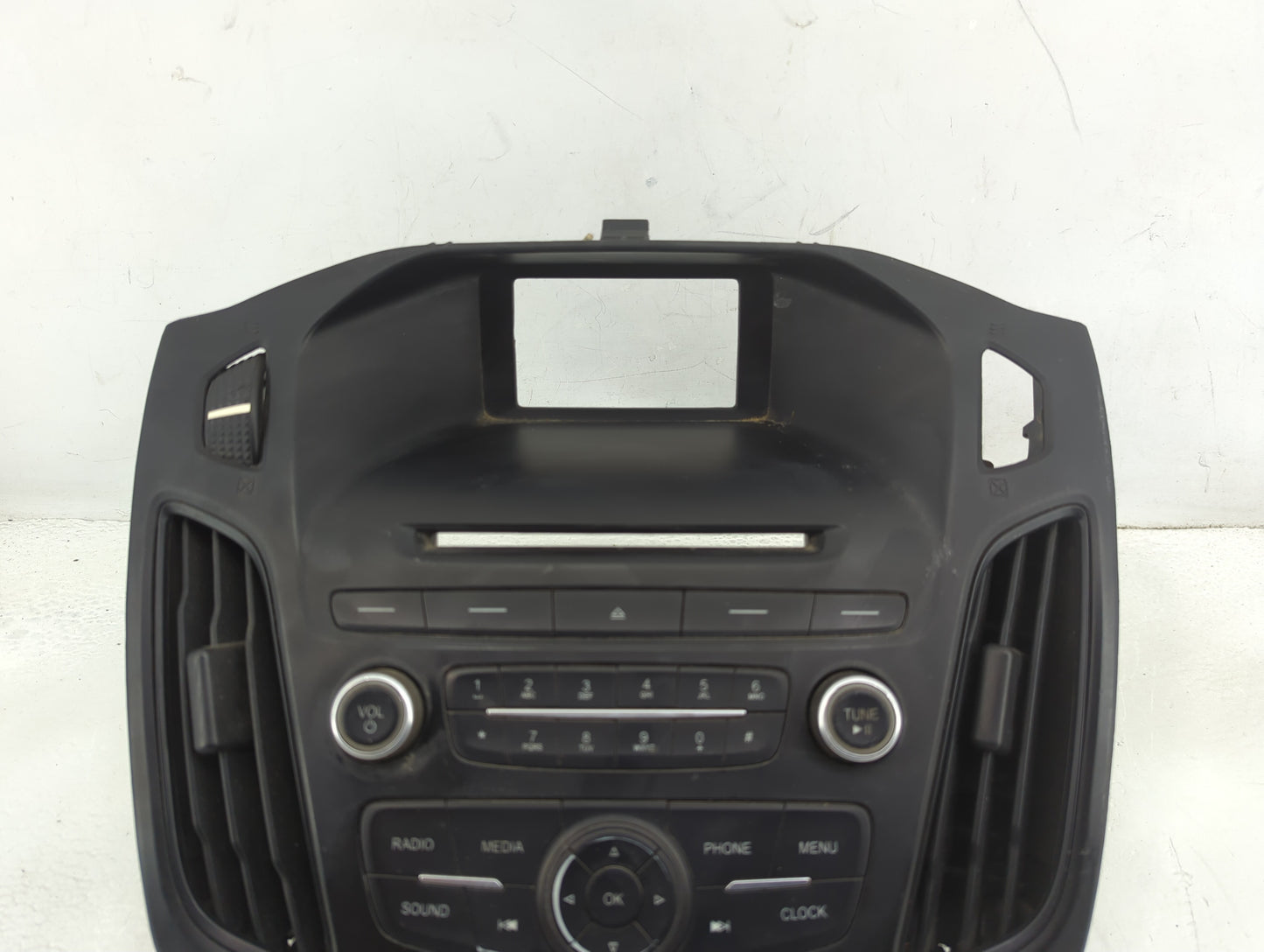 2015-2018 Ford Focus Radio Control Panel - Oemusedautoparts1.com