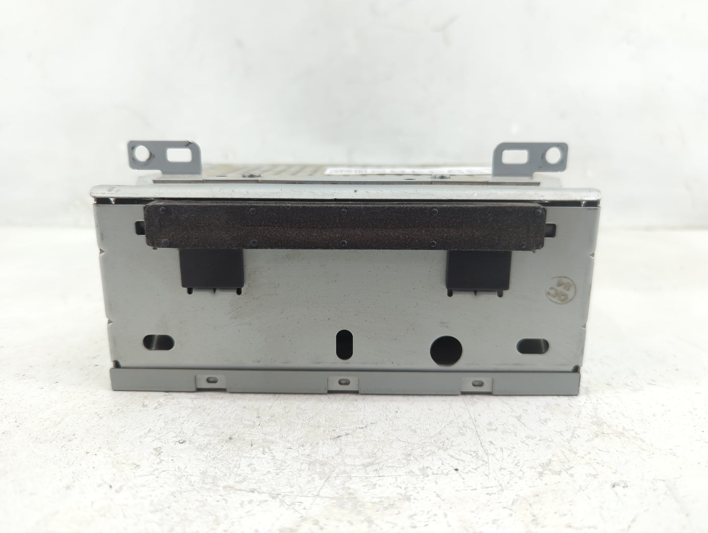 2017-2018 Ford Focus Radio AM FM Cd Player Receiver Replacement P/N:FM5T-19C107-HD Fits Fits 2017 2018 OEM Used Auto Parts -