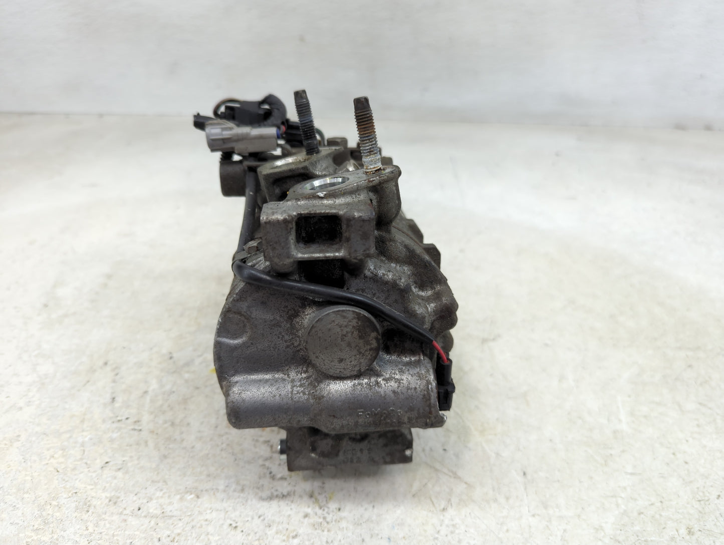 2014-2018 Ford Focus Air Conditioning A/c Ac Compressor Oem - Oemusedautoparts1.com