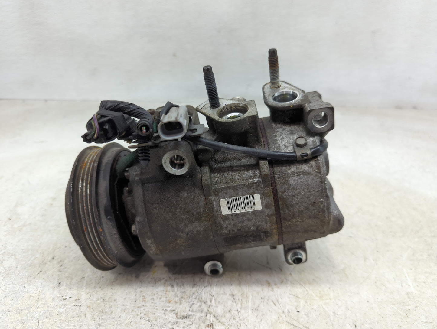 2014-2018 Ford Focus Air Conditioning A/c Ac Compressor Oem - Oemusedautoparts1.com