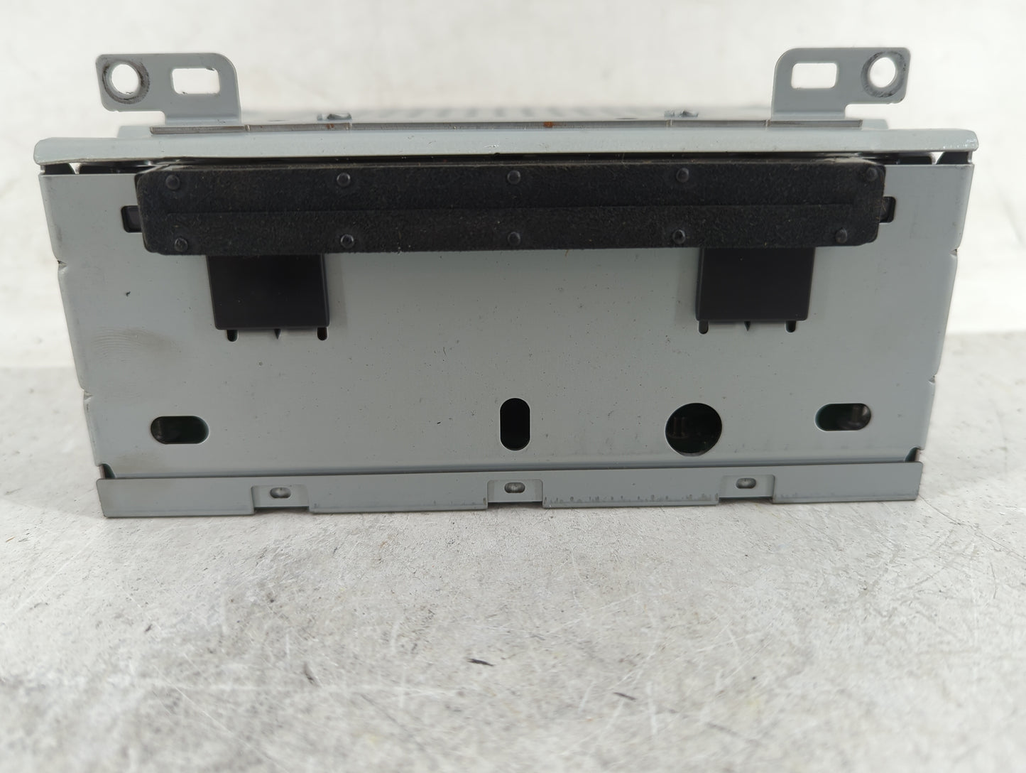 2017-2018 Ford Focus Radio AM FM Cd Player Receiver Replacement P/N:FM5T-19C107-JD Fits Fits 2017 2018 OEM Used Auto Parts -