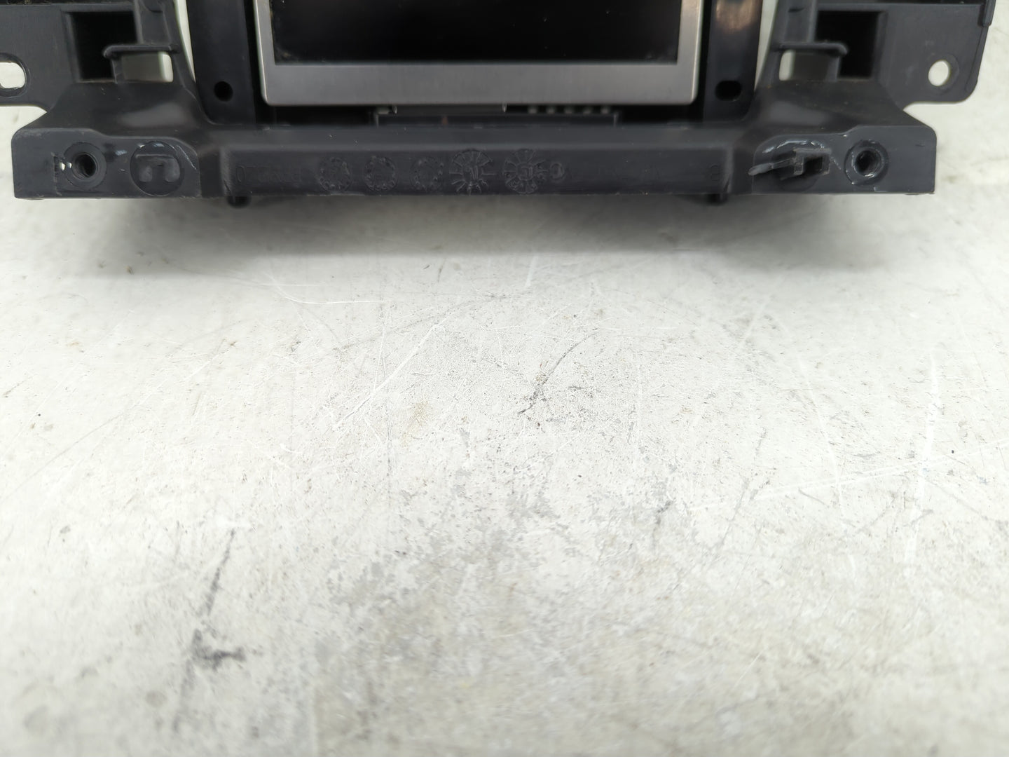 2015-2018 Ford Focus Information Display Screen - Oemusedautoparts1.com