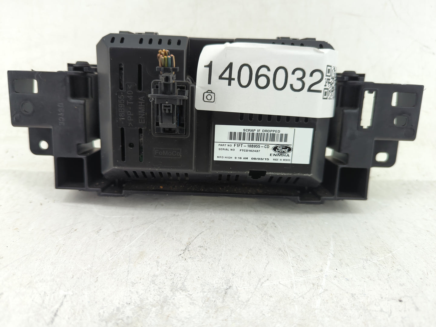 2015-2018 Ford Focus Information Display Screen - Oemusedautoparts1.com
