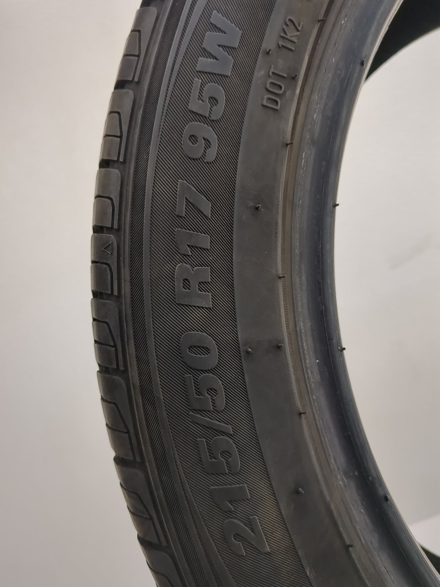 Used Tire 215/50R17 SUREDRIVE SPORT 95W - Tread Depth 7.5/32 - Oemusedautoparts1.com