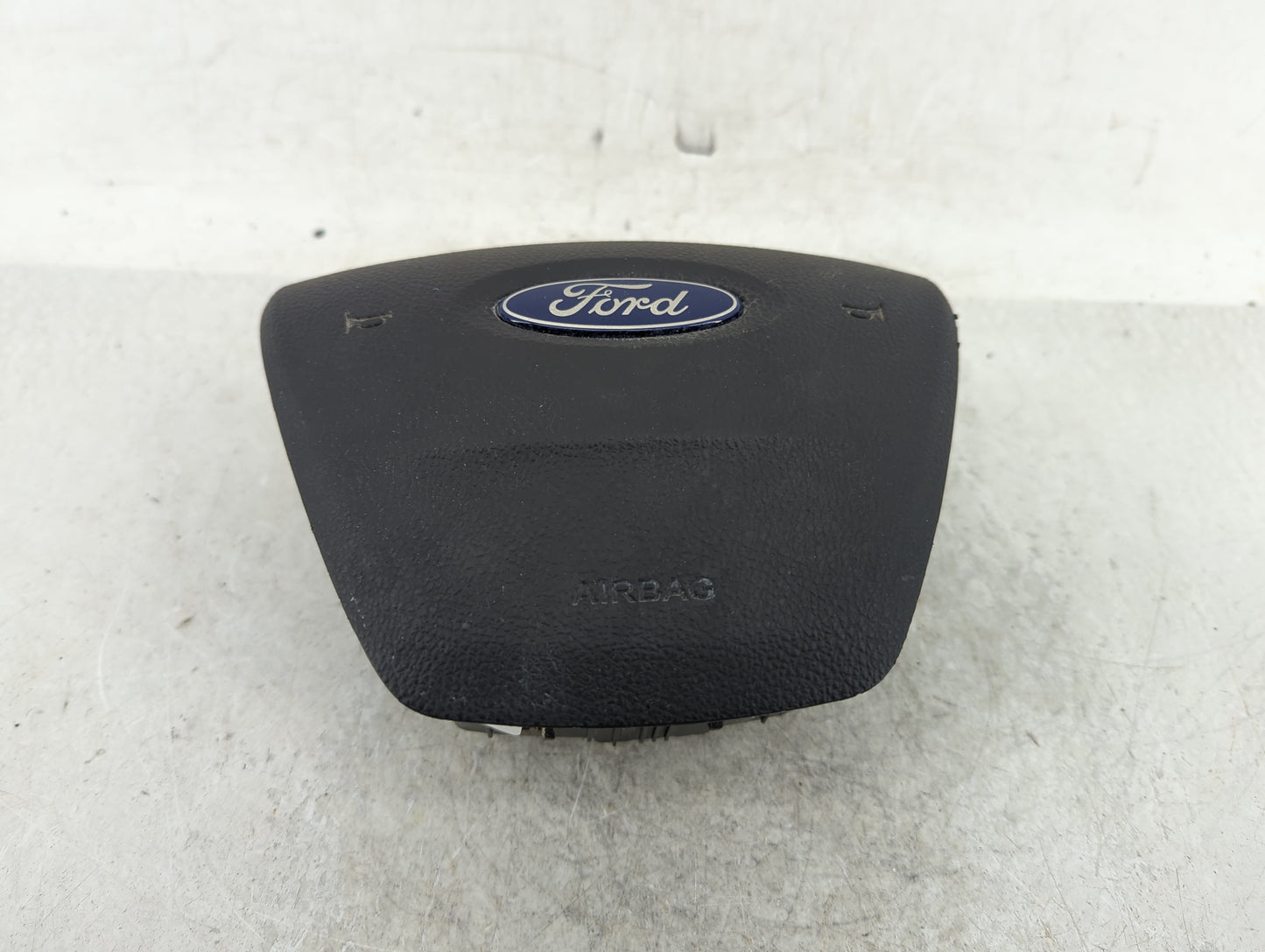 2014-2018 Ford Focus Air Bag Driver Left Steering Wheel Mounted Fits Fits 2014 2015 2016 2017 2018 OEM Used Auto Parts - Oem
