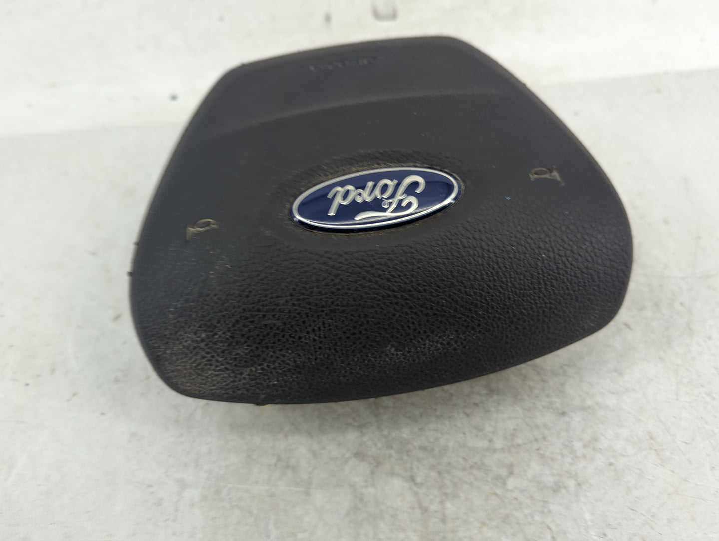 2014-2018 Ford Focus Air Bag Driver Left Steering Wheel Mounted Fits Fits 2014 2015 2016 2017 2018 OEM Used Auto Parts - Oem