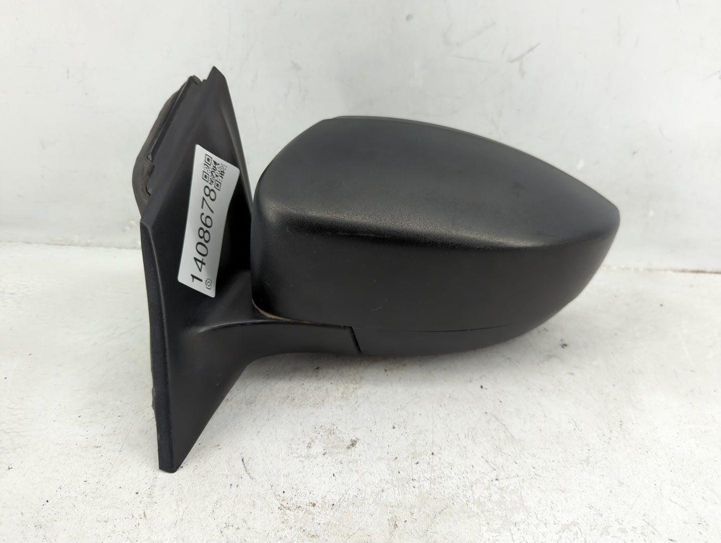 2015-2018 Ford Focus Driver Side View Mirror - Left Door Mirror OEM Used - Oemusedautoparts1.com
