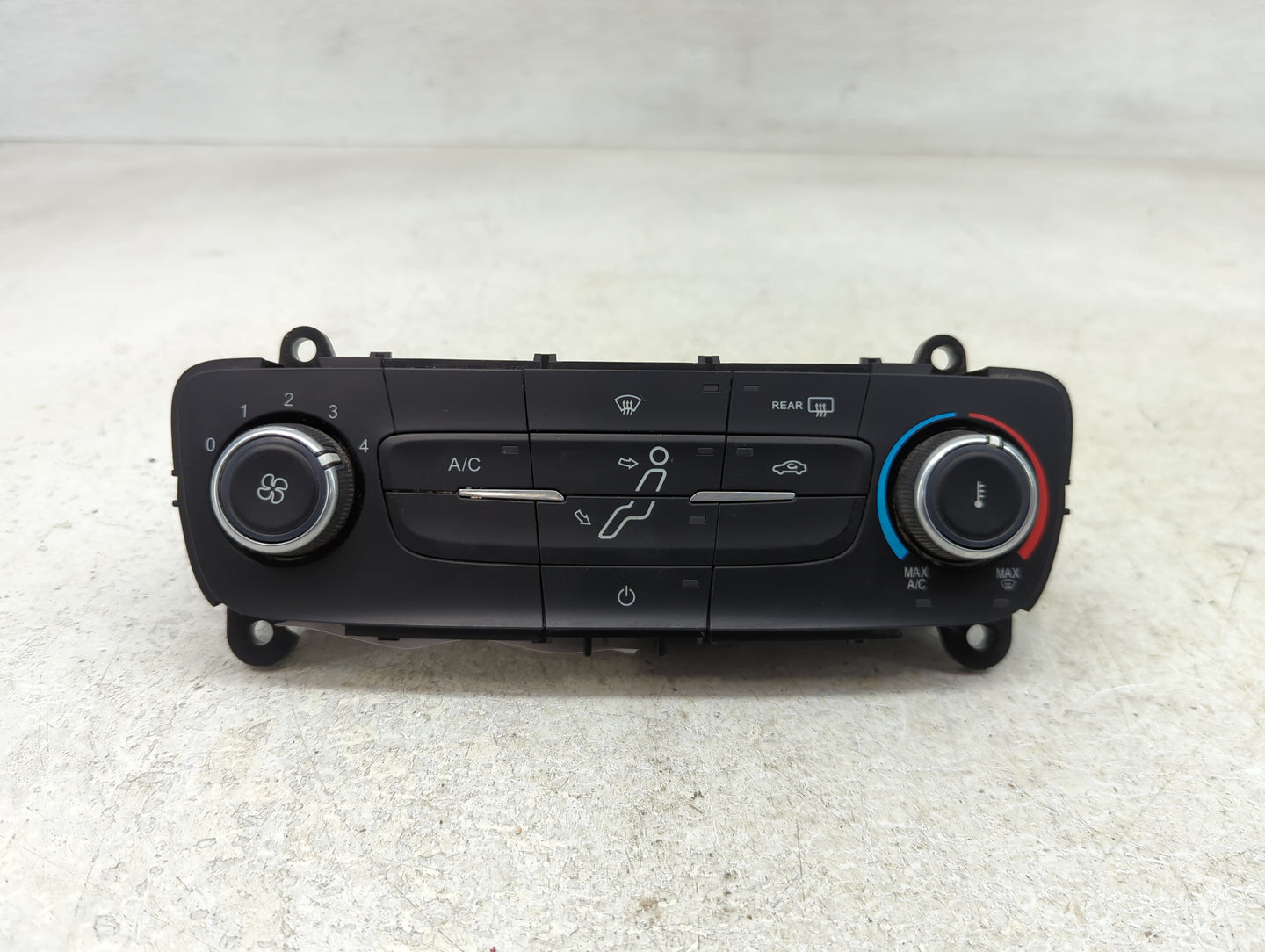 2015-2018 Ford Focus Climate Control Module Temperature AC/Heater Replacement P/N:F1ET-19980-JJ Fits Fits 2015 2016 2017 201