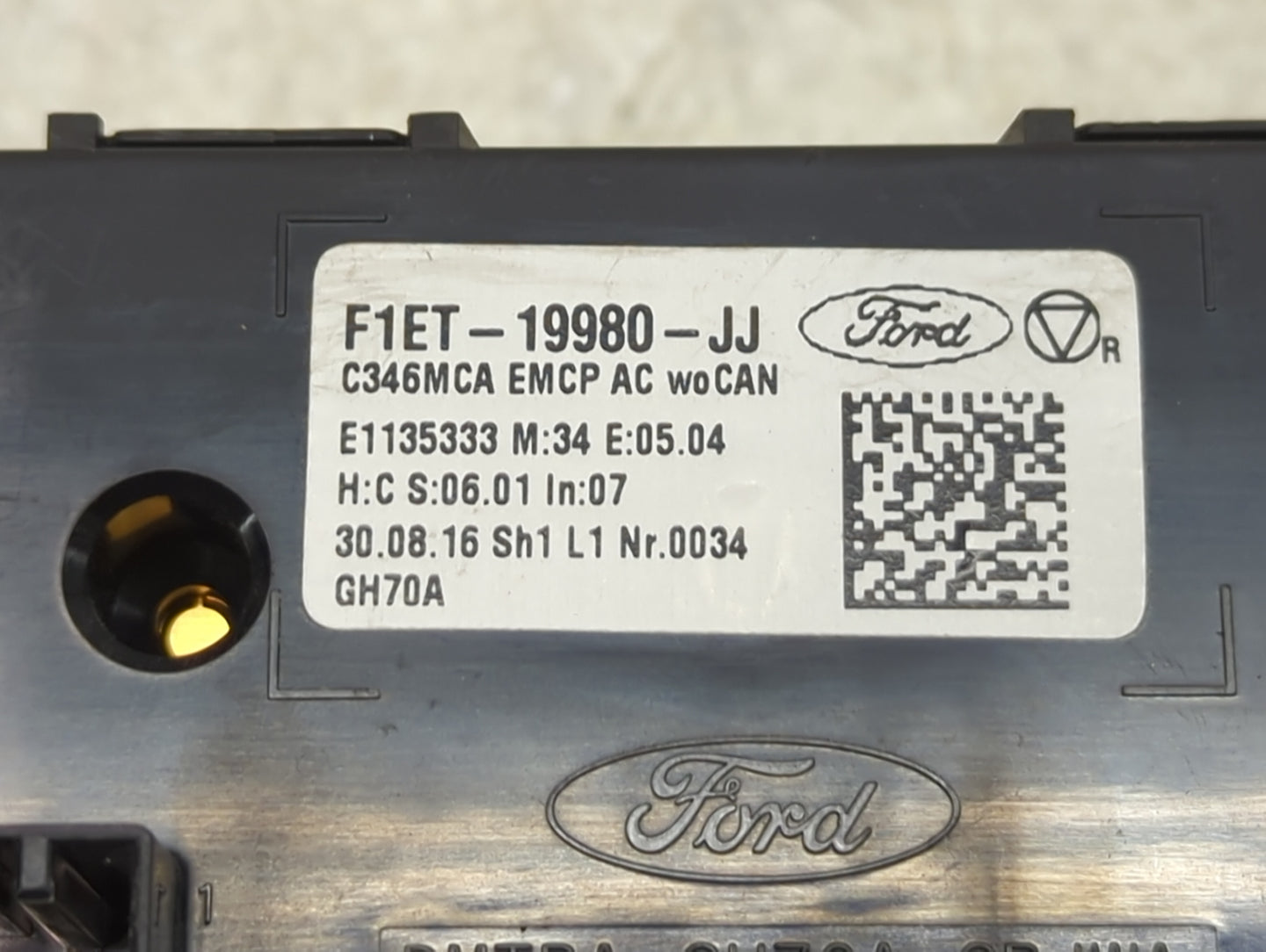 2015-2018 Ford Focus Climate Control Module Temperature AC/Heater Replacement P/N:F1ET-19980-JJ Fits Fits 2015 2016 2017 201