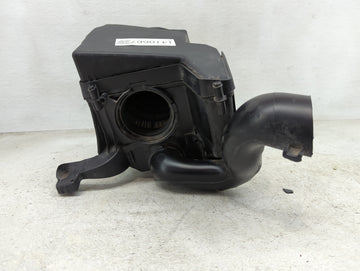 2015-2018 Ford Focus Air Cleaner Intake-duct Hose Tube
