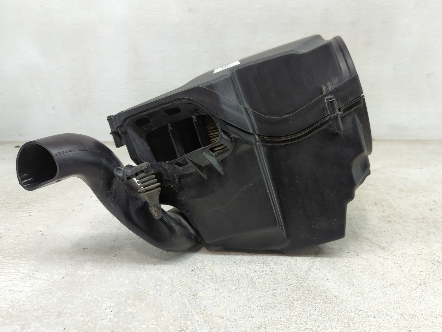 2015-2018 Ford Focus Air Cleaner Intake-duct Hose Tube - Oemusedautoparts1.com