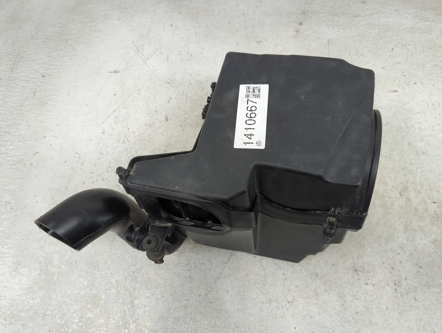 2015-2018 Ford Focus Air Cleaner Intake-duct Hose Tube - Oemusedautoparts1.com