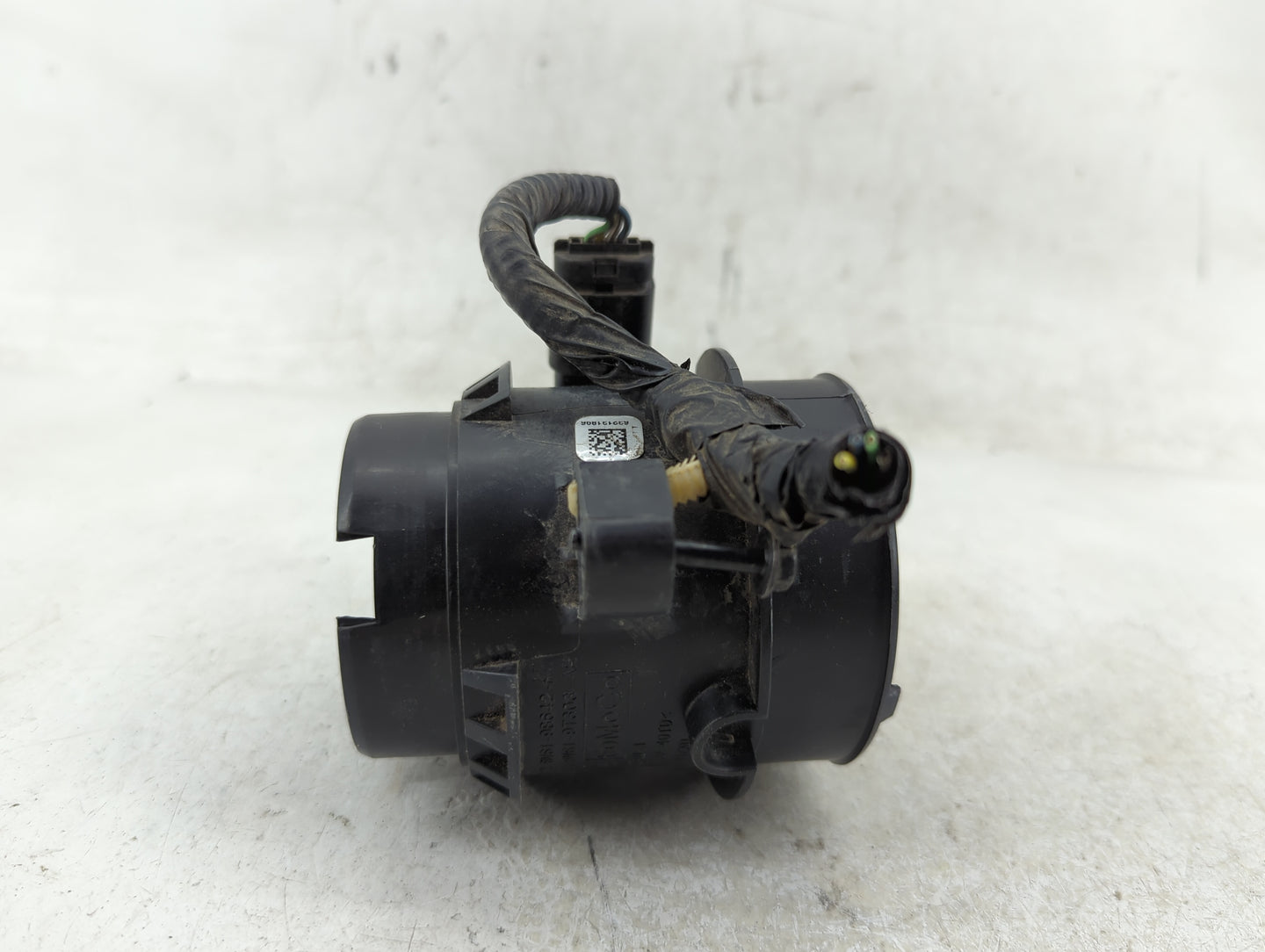 2013-2018 Ford Focus Air Cleaner Intake-duct Hose Tube - Oemusedautoparts1.com