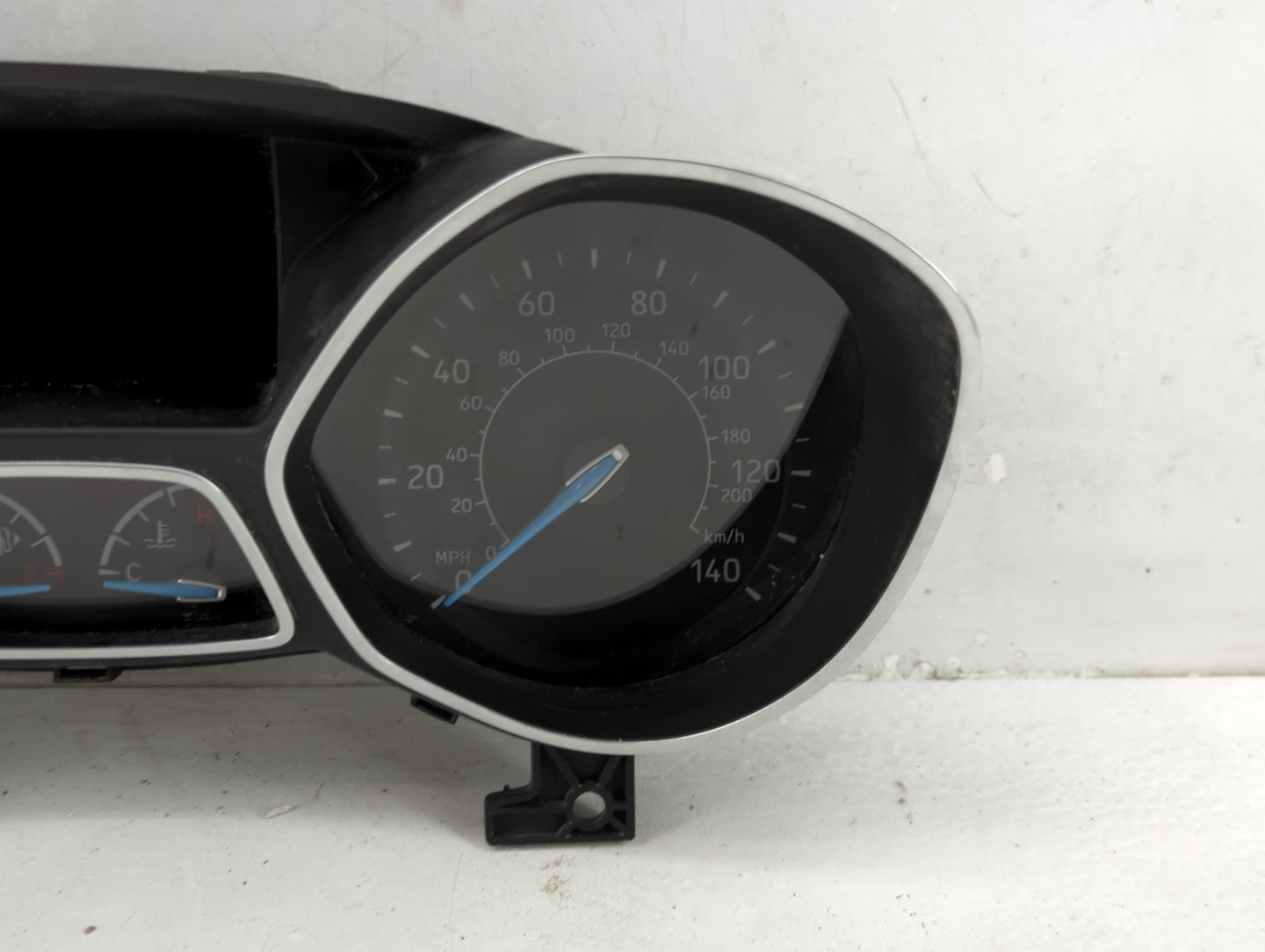 2014-2018 Ford Focus Instrument Cluster Speedometer Gauges P/N:CM5T-10849-CSH Fits Fits 2014 2015 2016 2017 2018 OEM Used Au