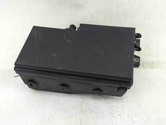 compare product 2017-2018 Ford Focus Fusebox Fuse Box Panel Relay Module P/N:GJ7T-14A076-BA 19648 000 001, 21090 000 001 Fits Fits 2017 2018 OEM Used Auto Parts