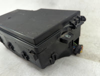 2017-2018 Ford Focus Fusebox Fuse Box Panel Relay Module P/N:GJ7T-14A076-BA 19648 000 001, 21090 000 001 Fits Fits 2017 2018
