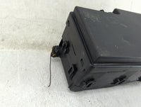 2017-2018 Ford Focus Fusebox Fuse Box Panel Relay Module P/N:GJ7T-14A076-BA 19648 000 001, 21090 000 001 Fits Fits 2017 2018