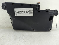2017-2018 Ford Focus Fusebox Fuse Box Panel Relay Module P/N:GJ7T-14A076-BA 19648 000 001, 21090 000 001 Fits Fits 2017 2018