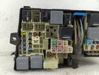 2017-2018 Ford Focus Fusebox Fuse Box Panel Relay Module P/N:GJ7T-14A076-BA 19648 000 001, 21090 000 001 Fits Fits 2017 2018